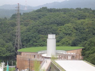 愛知万博日本政府館屋上緑化写真